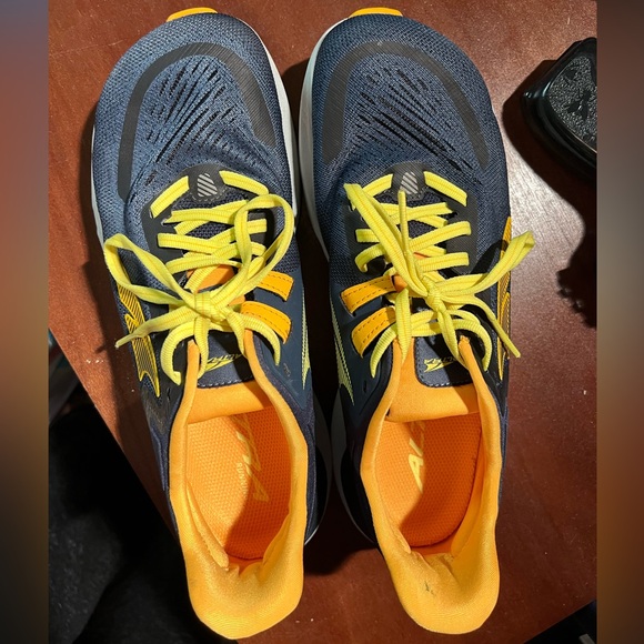 Altra Provision 6 men’s size 8 - Picture 5 of 7